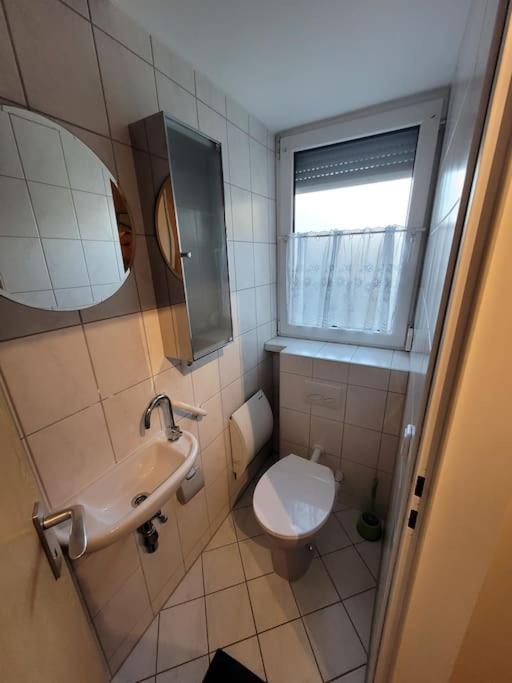 City Center - 4 Room Apartment With Kitchen And 2 Bathrooms Neurenberg Buitenkant foto
